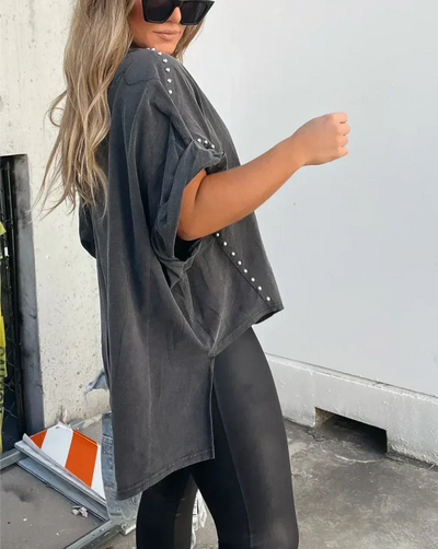 Jordana™ | Camiseta Oversize con Tachuelas
